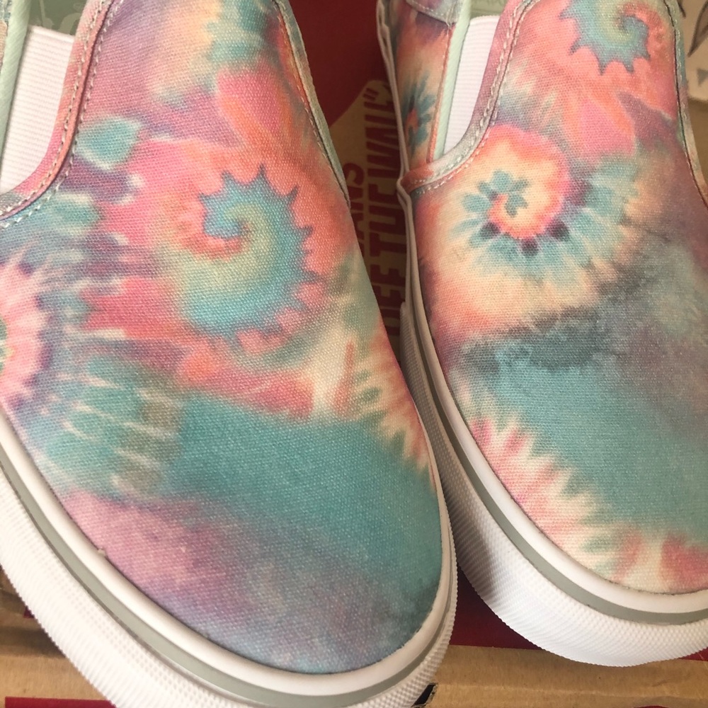 Adorable Vans Asher DX Tie Dye Slip On Skate Shoe